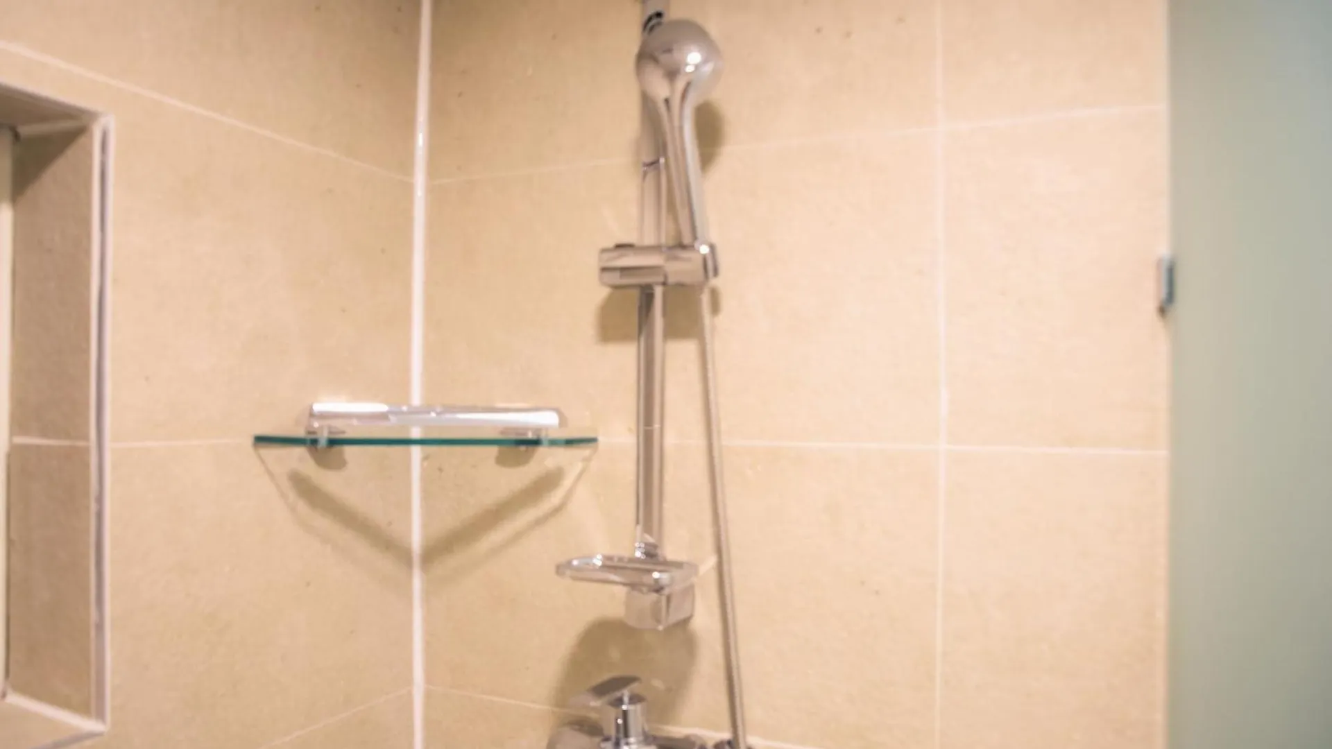 3Br 2Bath 5Bed For Big Group 1F Apartment Seoul 0*,